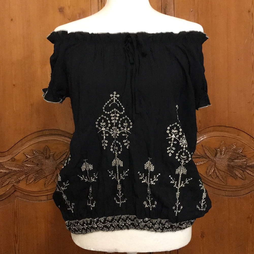 Poetry Clothing Embroidered Off-Shoulder Top - Picture 1 of 4
